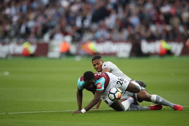 象征之一 象征之一